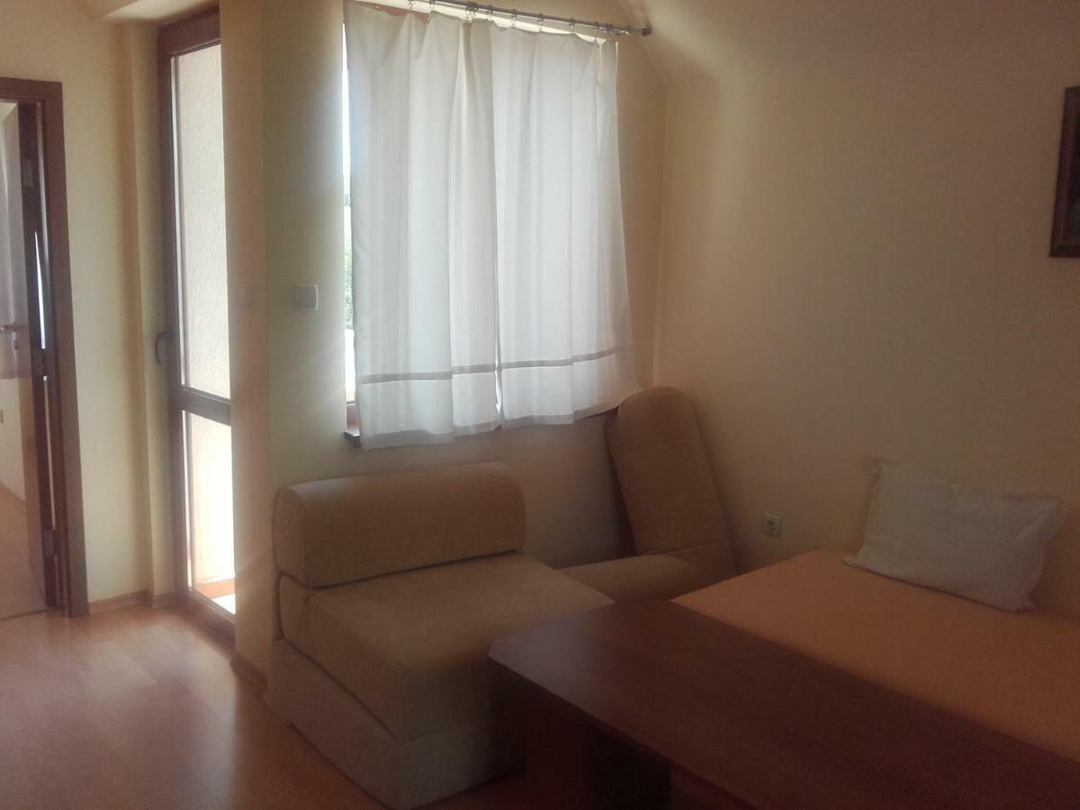 Hotel Aleksievata Kashta Gurgulyat Ngoại thất bức ảnh