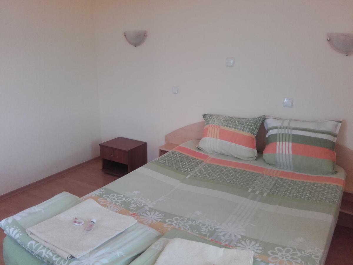 Hotel Aleksievata Kashta Gurgulyat Ngoại thất bức ảnh